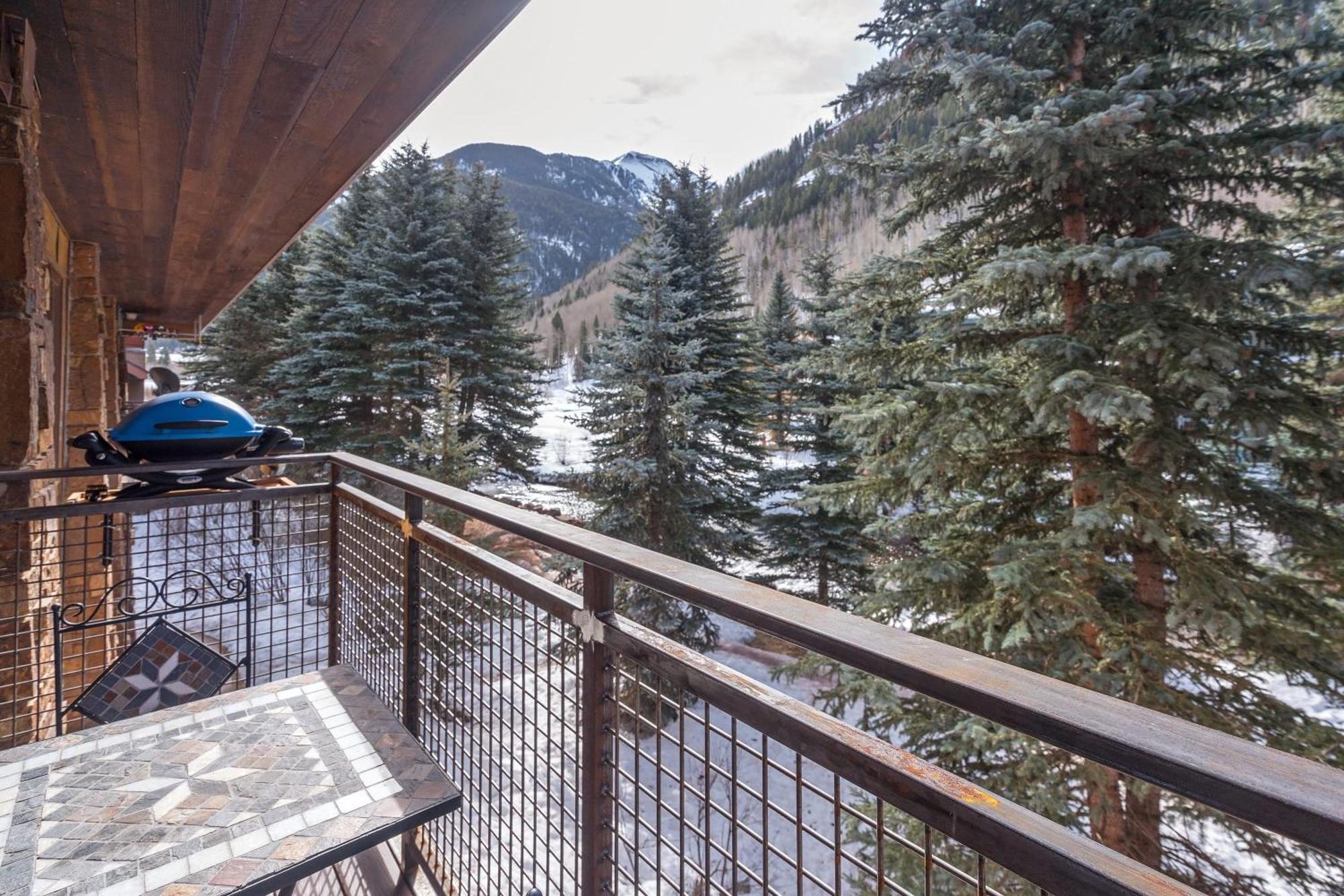 Ghostriders 5 By Avantstay 2 Bedroom Condo Near Main Street Hiking Skiing Str Permit 3571 Telluride Exterior photo